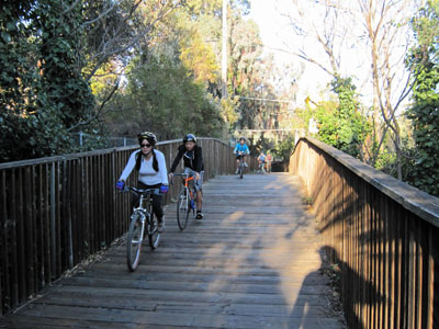 Cyclists on Los Gatos Creek Trail